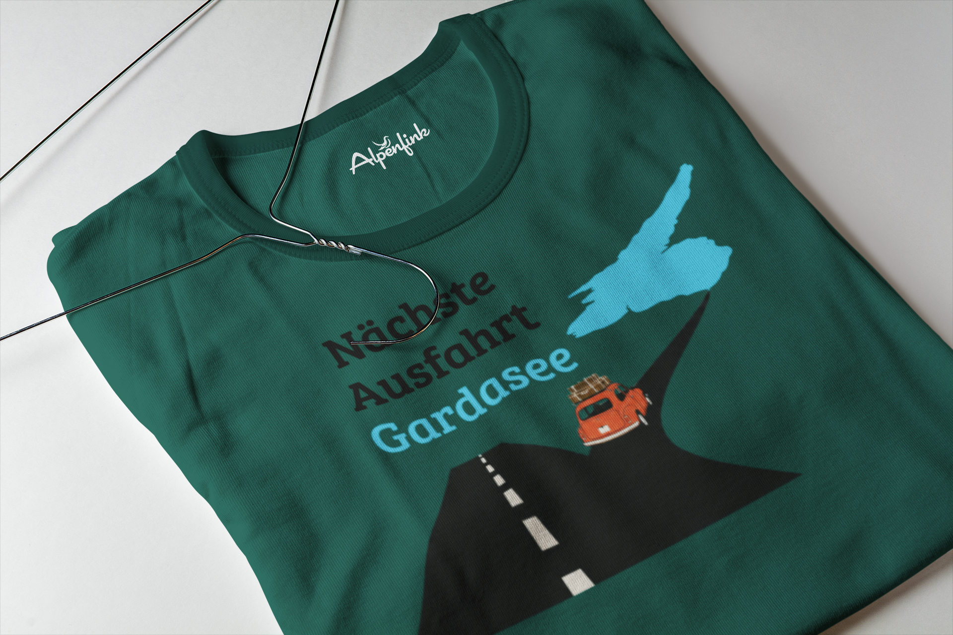 Nächste Ausfahrt Gardasee – Angenehm weiches Unisex Bio-Shirt